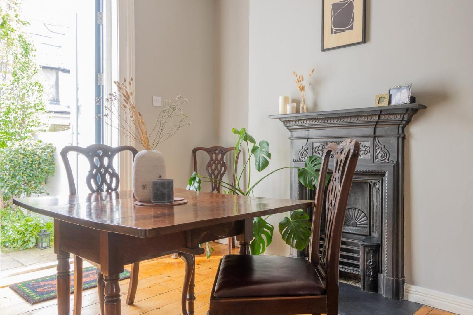 Guestready - Victorian Redbrick In Heart Of *